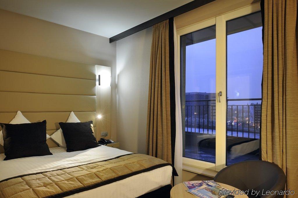 Novotel Brussels Centre Midi Saint-Gilles Pokoj fotografie