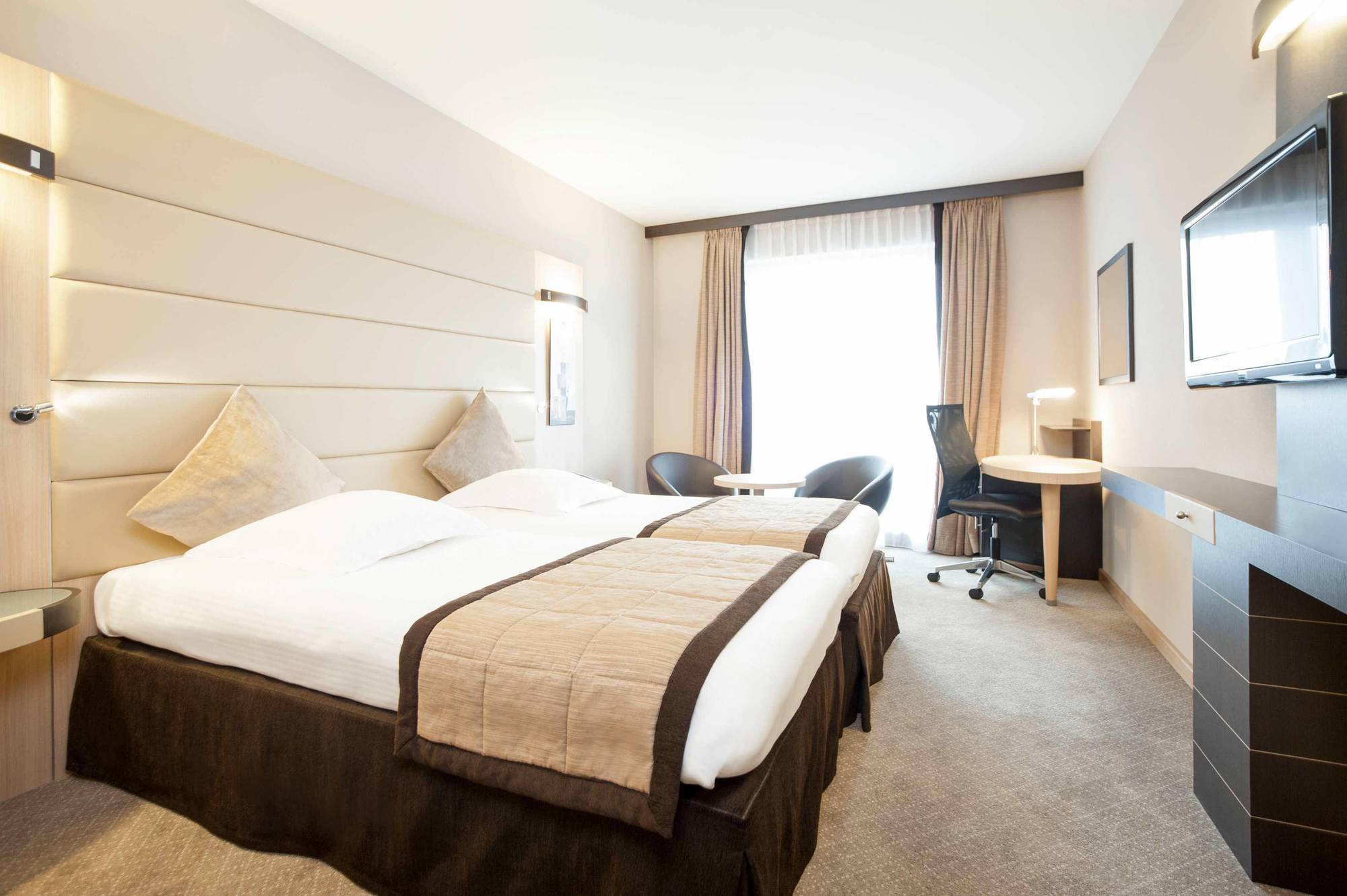 Novotel Brussels Centre Midi Saint-Gilles Exteriér fotografie